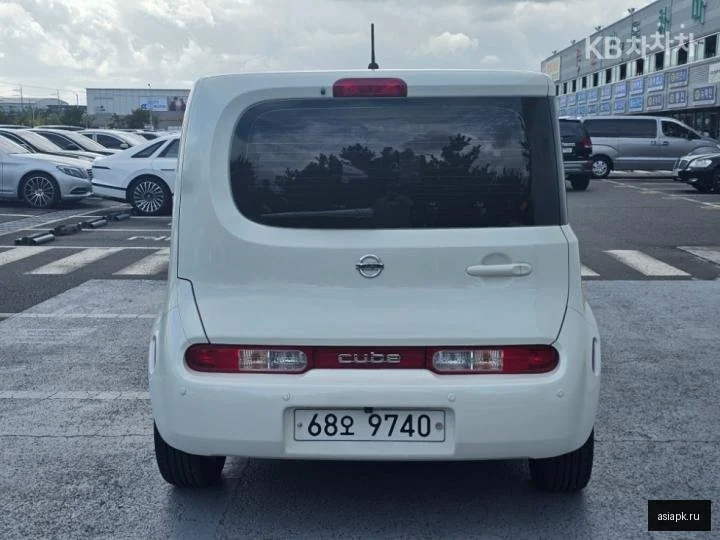 Daihatsu Atrai 5
