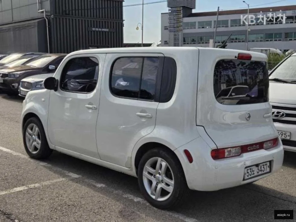 Daihatsu Atrai 4