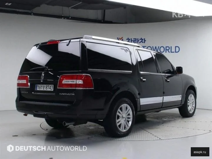 Lexus UX200 2