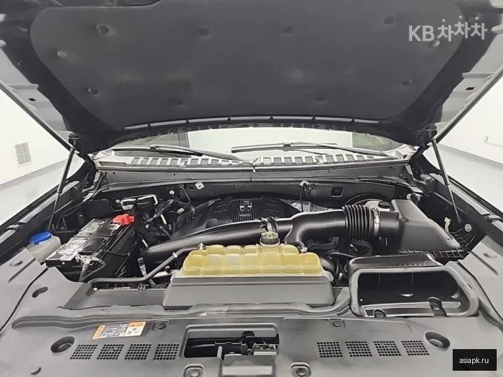 Lexus IS350 5