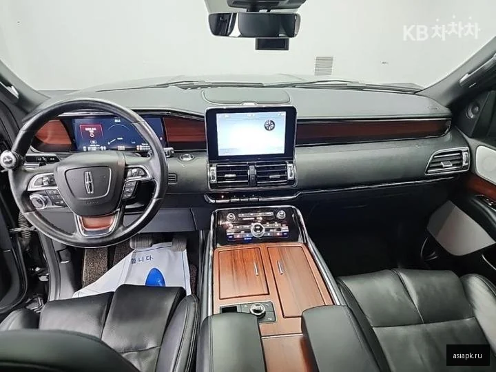 Lexus IS350 6