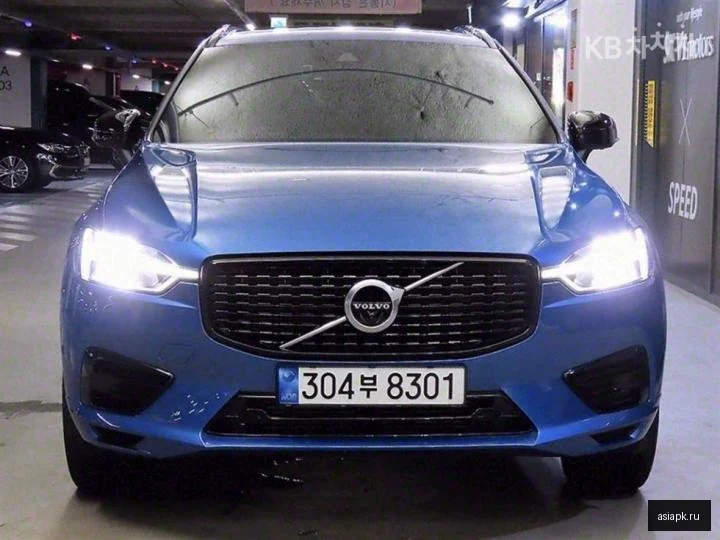 Lexus UX250h 3