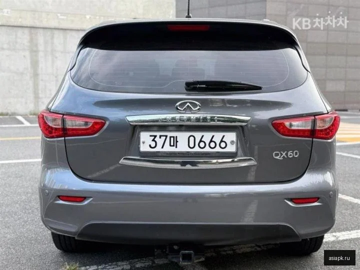 Lexus UX250h 4
