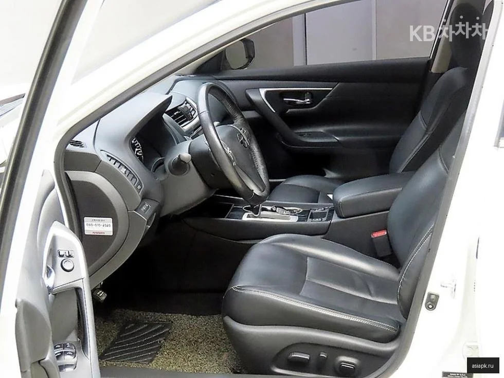 Toyota Crown 5