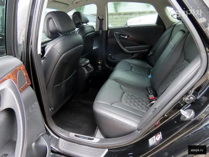 Toyota Crown 6