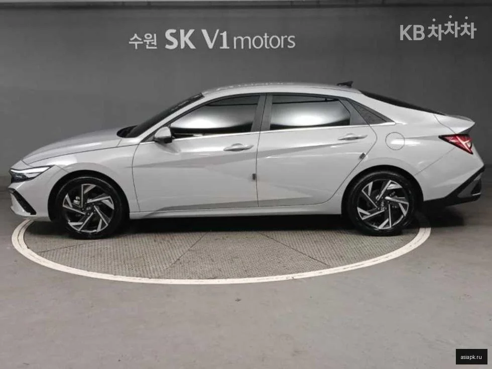 Lexus RX350L 3