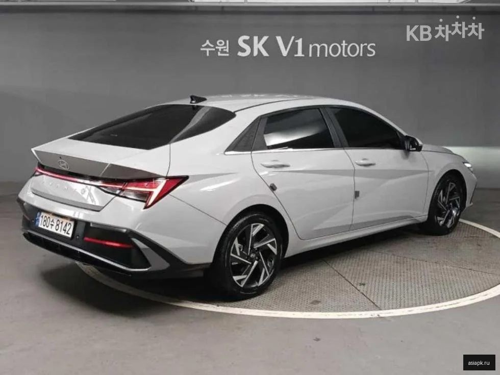 Lexus RX350L 4