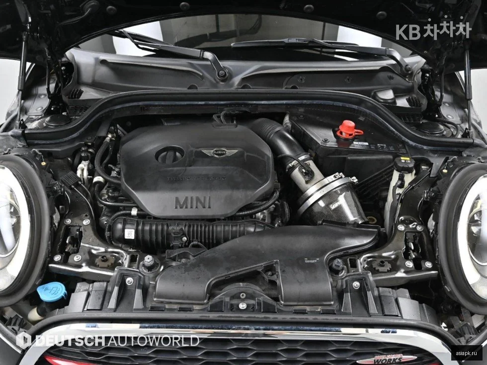 Nissan AD 5