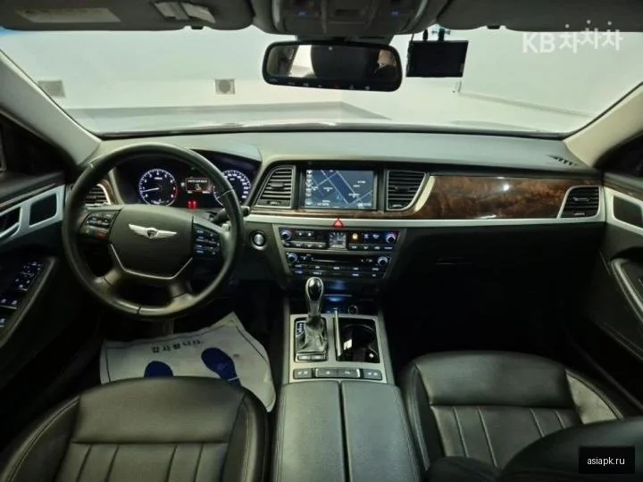 Nissan AD 6