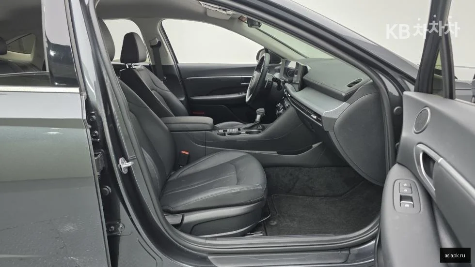 Lexus IS300h 6