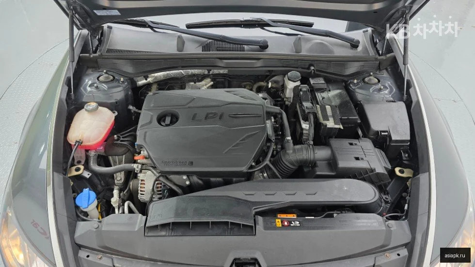 Lexus IS300h 6