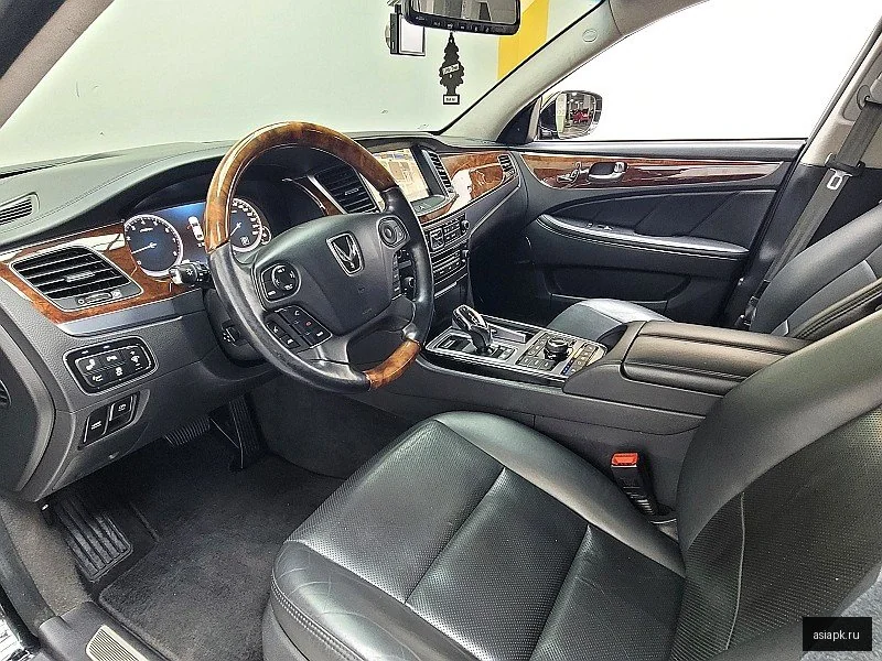 Lexus LS500h 5