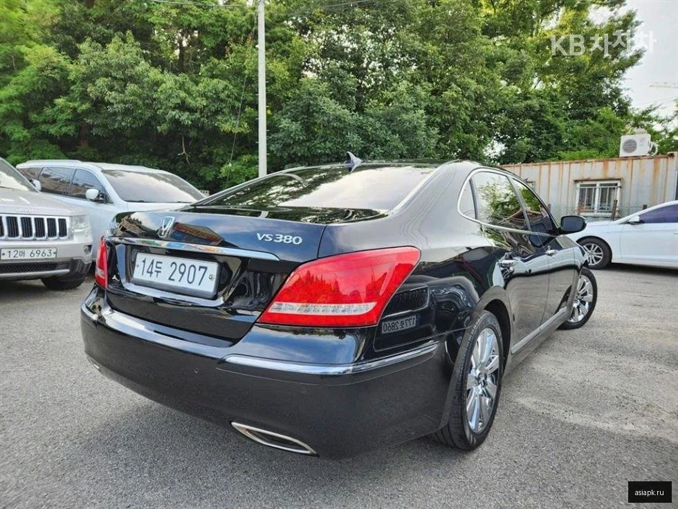 Lexus LS500h 4