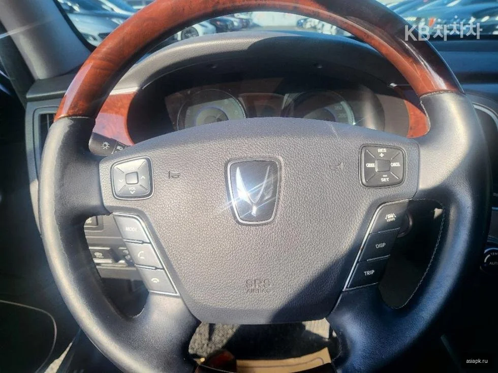 Lexus LS500h 5
