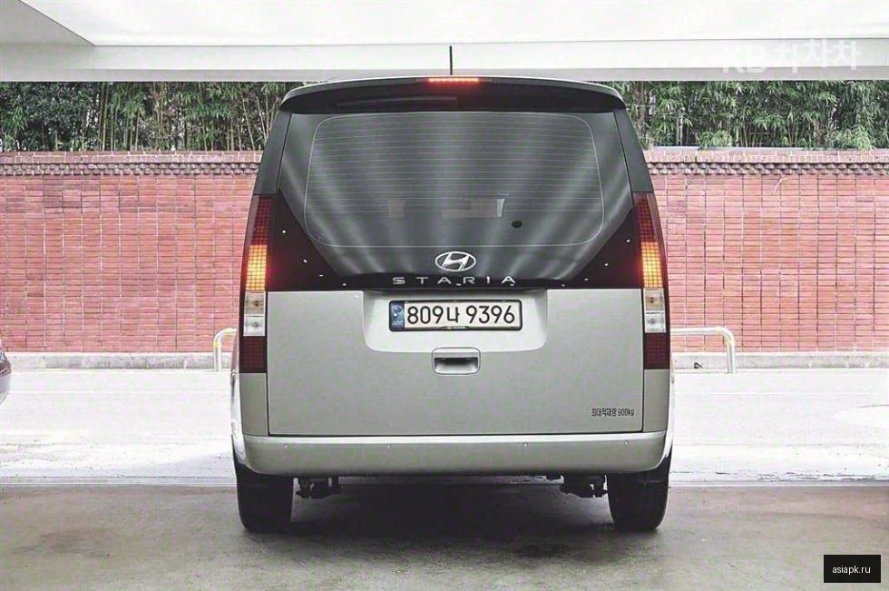 Lexus LX500d 3