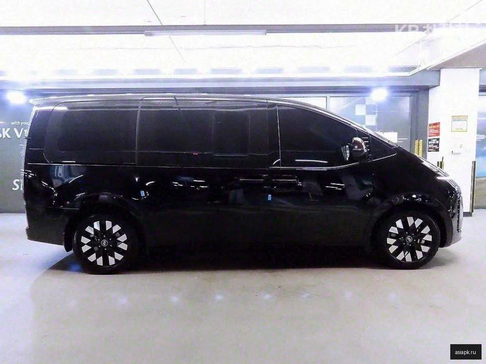 Lexus LX700h 3