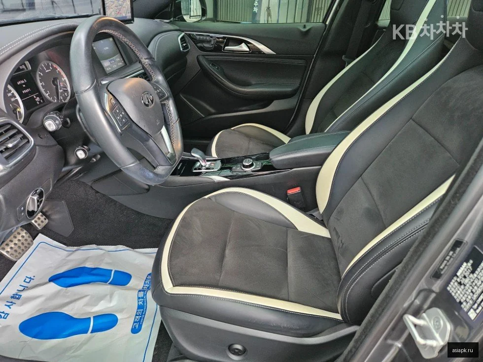 Lexus LS600h 6