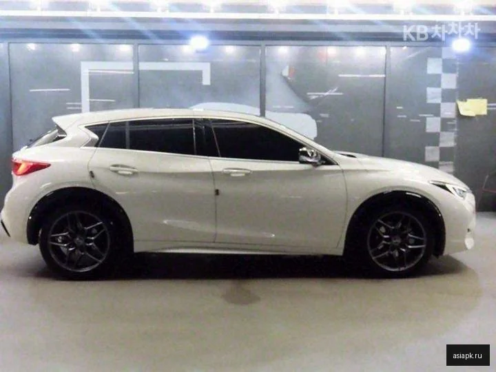 Lexus LS500h 3