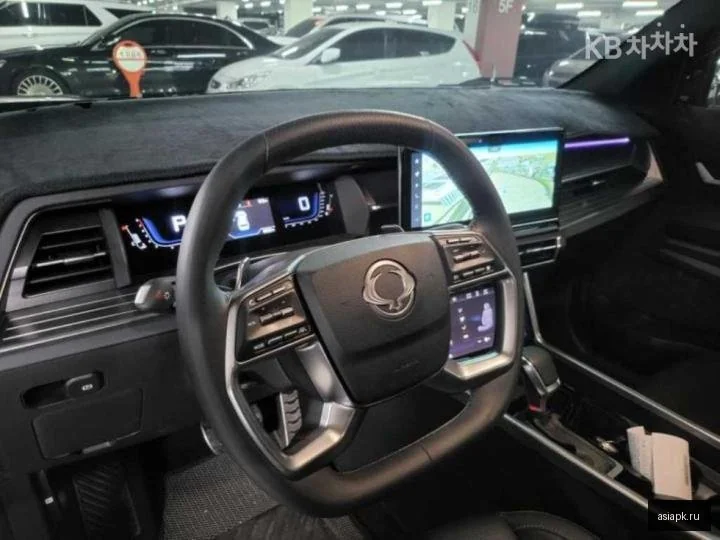 Nissan AD 5