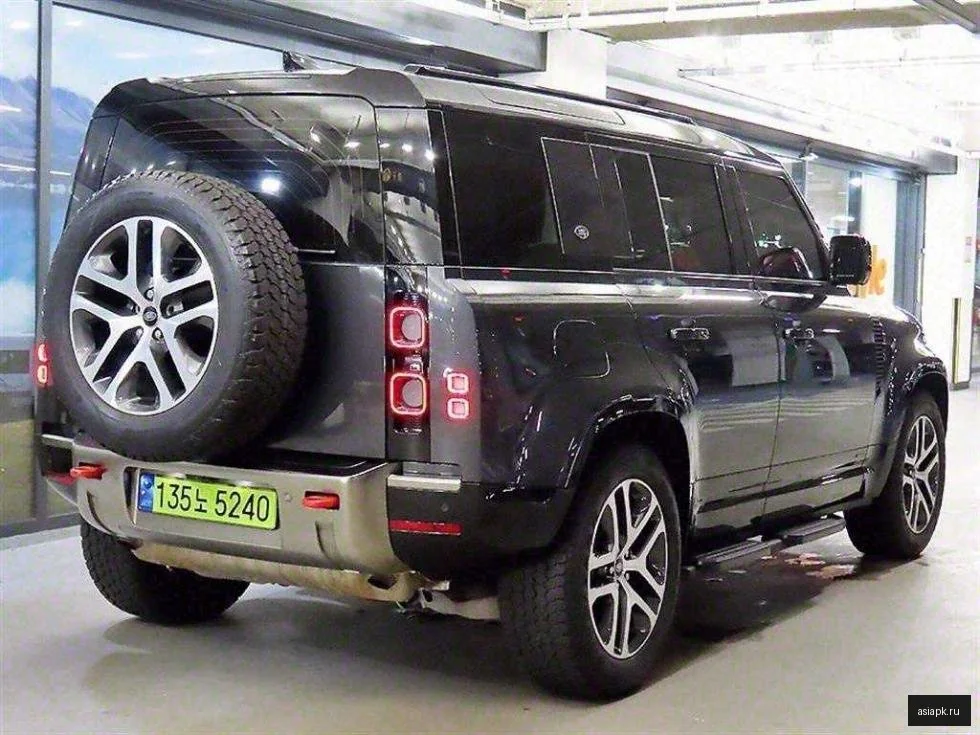 Lexus LX570 4