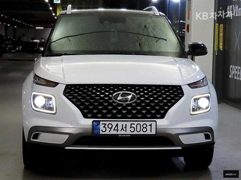 Lexus UX250h 2