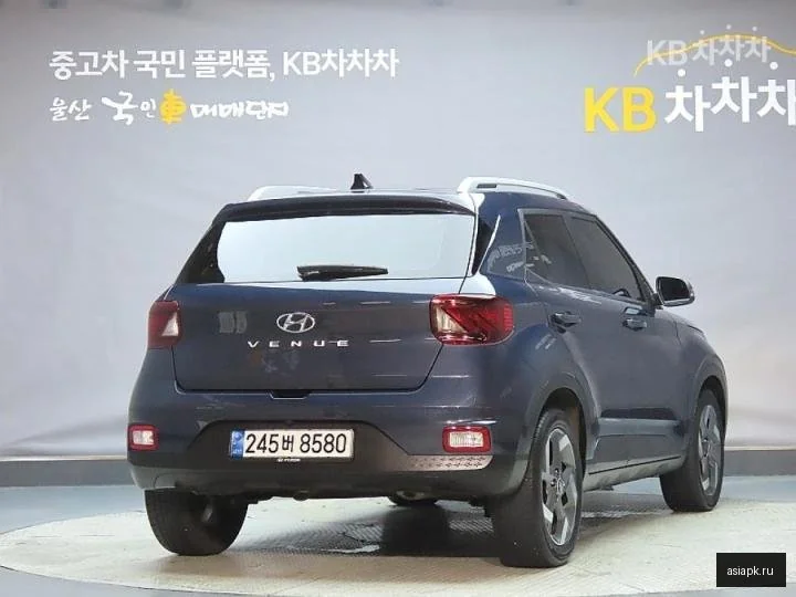 Lexus UX200 2