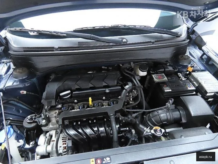 Lexus UX200 6