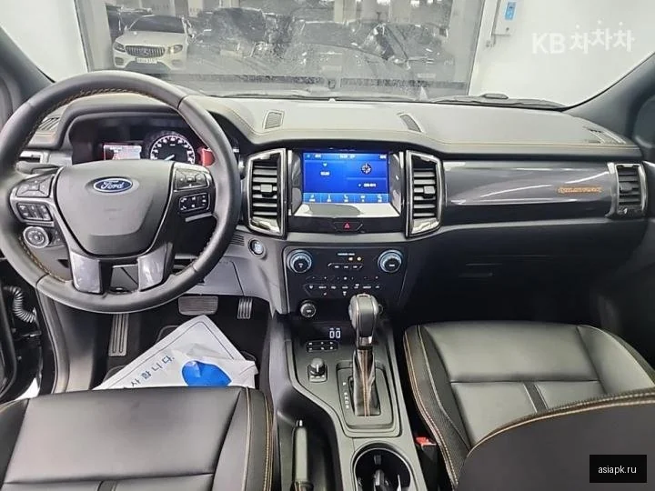 Lexus IS300 5