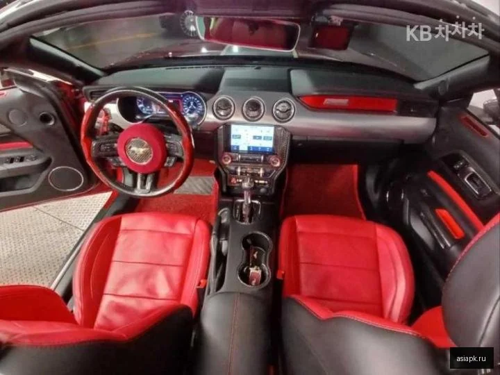 Lexus LX600 5