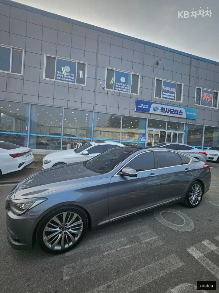 Lexus LS500h 3