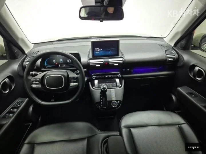Lexus LX470 6