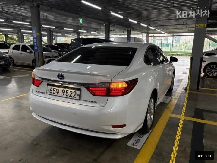 Lexus RC F 6