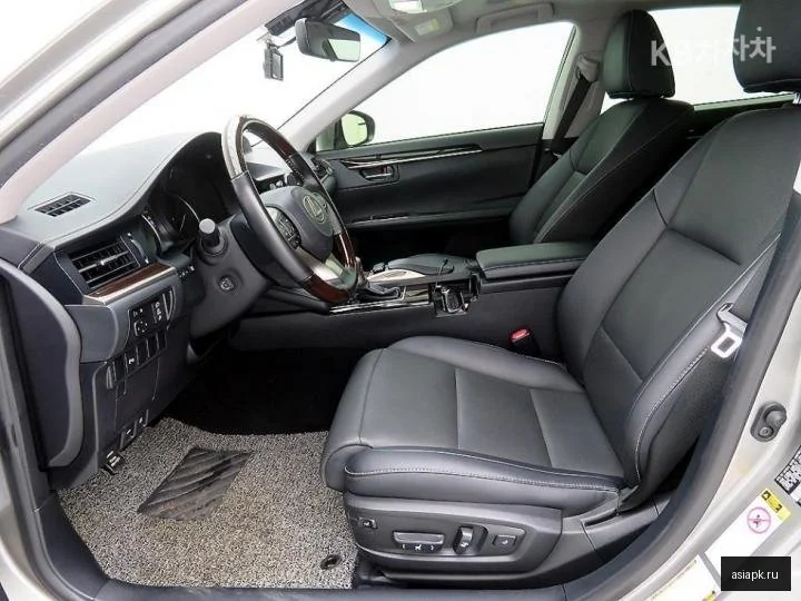 Lexus GS350 6