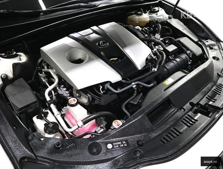 Lexus GS300h 5