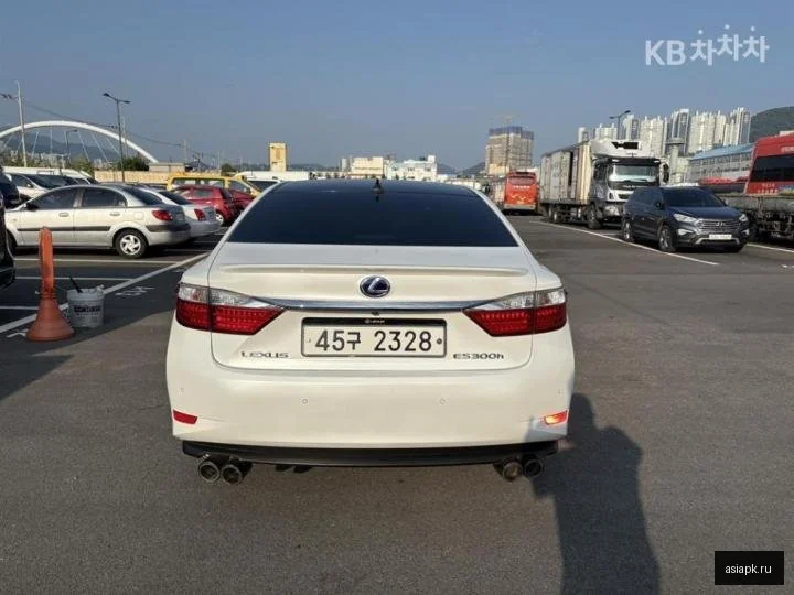 Lexus NX200 5