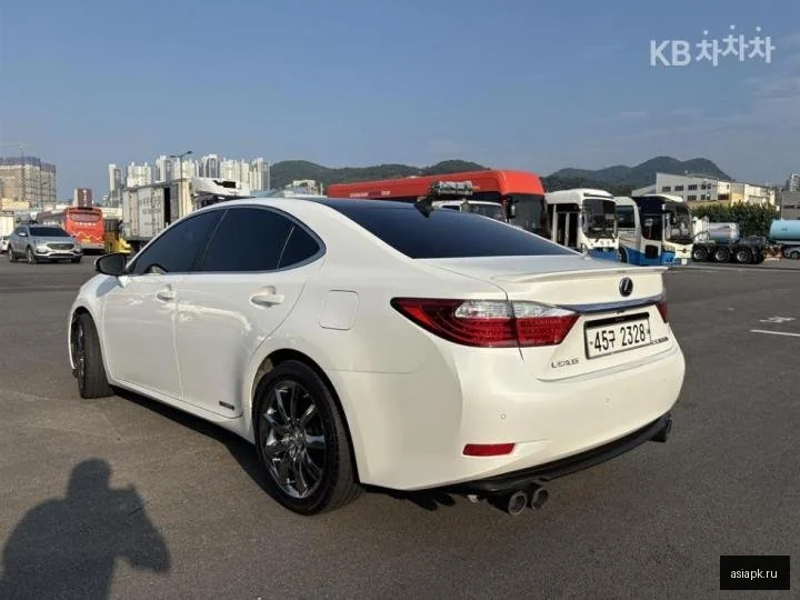 Lexus NX200 6