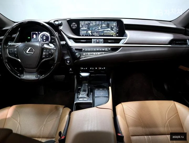 Lexus LX570 5