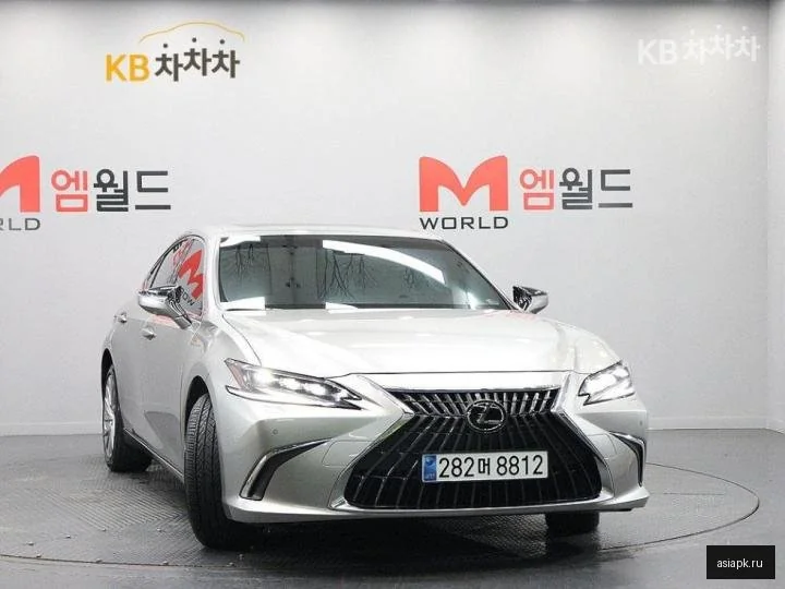 Lexus ES300h 3