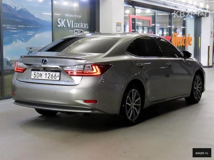 Lexus ES300h 4