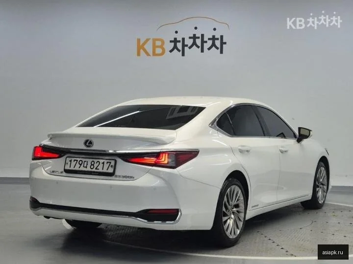 Lexus ES250 3