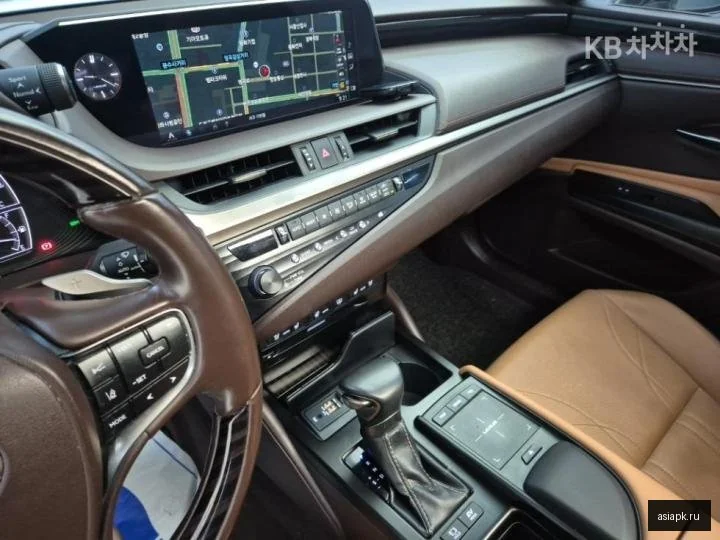 Lexus ES250 6