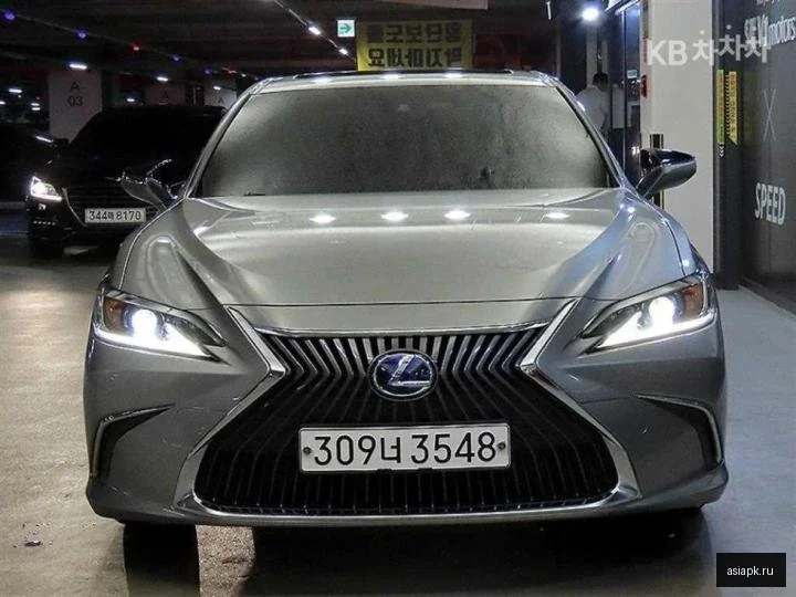Lexus IS200t 2