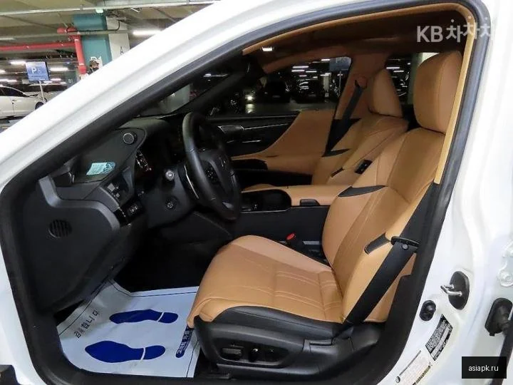 Lexus NX300h 6