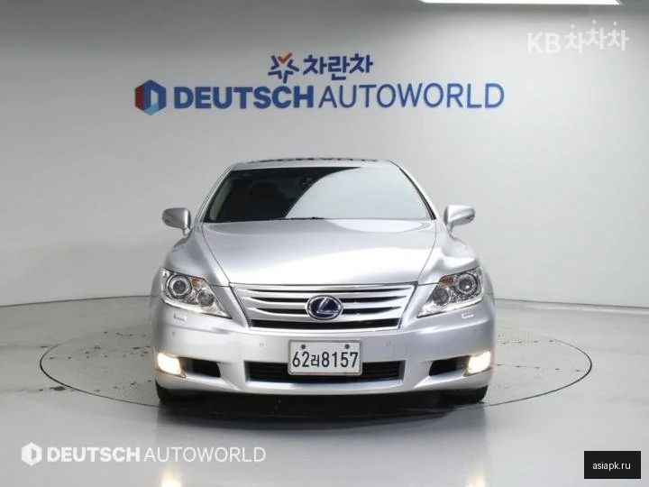 Lexus LS500h 2
