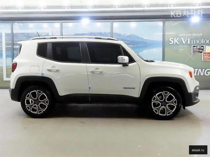 Lexus LX450 3