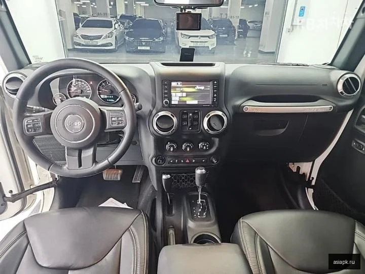 Lexus UX200 6