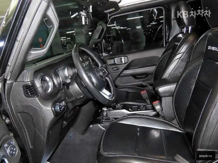Lexus LX450 6