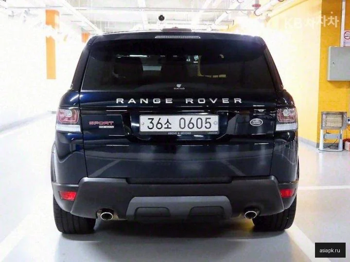 Lexus UX200 4