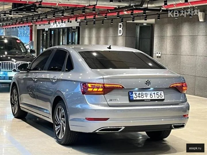 Lexus LX470 4