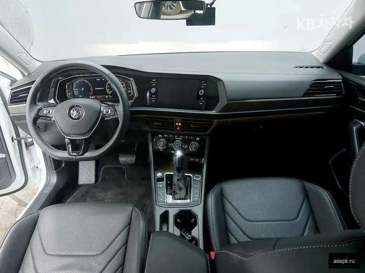 Lexus UX200 6